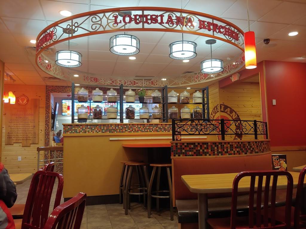 Popeyes Louisiana Kitchen | restaurant | 9760 Colerain Ave, Cincinnati, OH 45251, USA | 5132450782 OR +1 513-245-0782