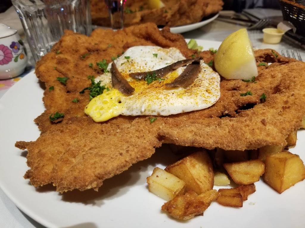 Rhapsody Continental Hungarian Cuisine | restaurant | 10152 Yonge St, Richmond Hill, ON L4C 1T6, Canada | 9058840305 OR +1 905-884-0305