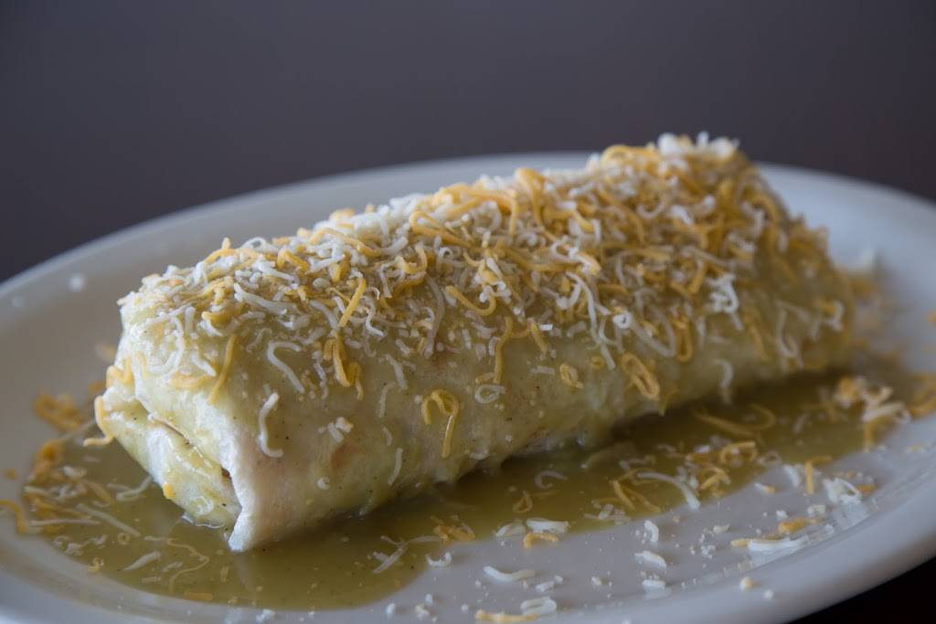 Normas Casa De Tacos | restaurant | 8051 Market St #7, Youngstown, OH 44512, USA | 3309657461 OR +1 330-965-7461