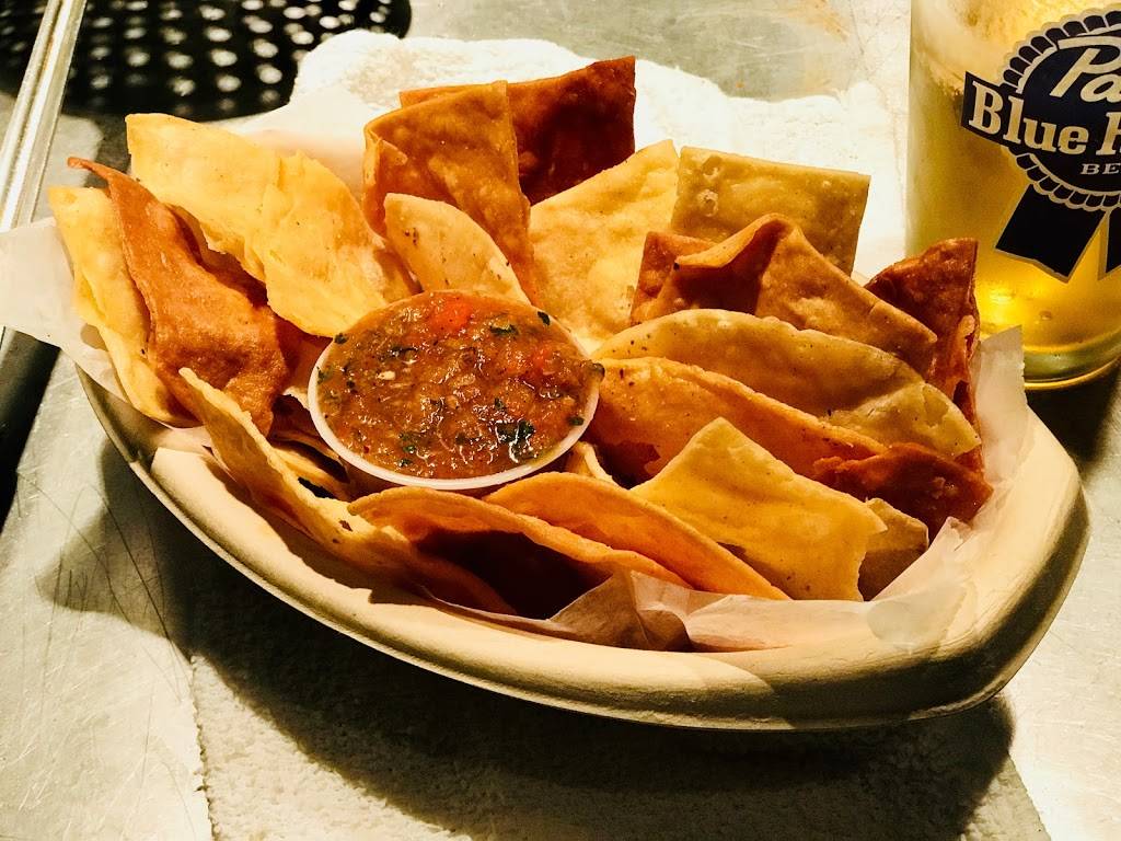 Gold Sounds Bar | restaurant | 44 Wilson Ave, Brooklyn, NY 11237, USA | 7186180686 OR +1 718-618-0686