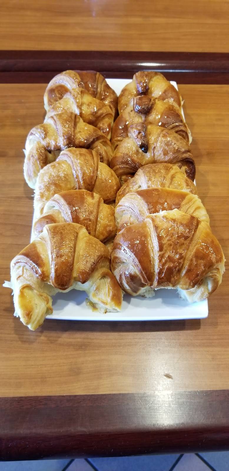 Patagonia Empanadas | cafe | 2279 N Tustin St, Orange, CA 92865, USA | 7146026945 OR +1 714-602-6945