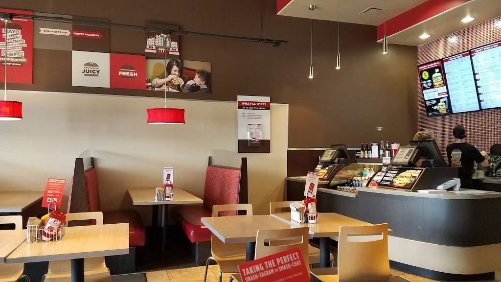 Smashburger | restaurant | 3707 Bloomington St, Colorado Springs, CO 80922, USA | 7195744126 OR +1 719-574-4126