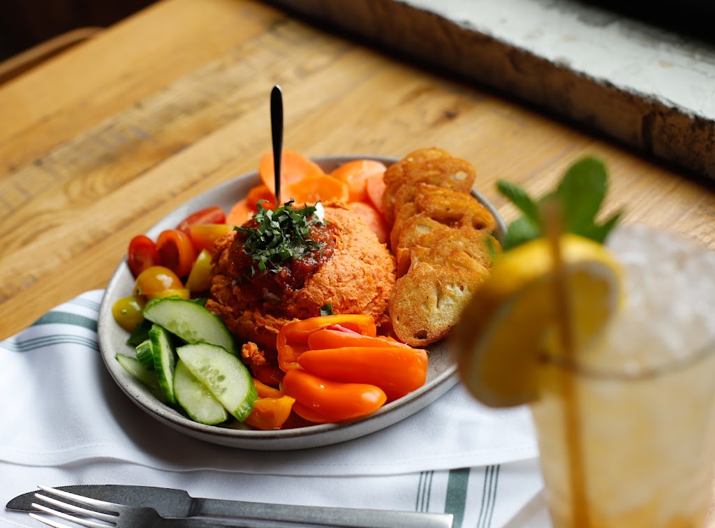 High Bank Distillery Co. Gahanna | restaurant | 1379 E Johnstown Rd, Gahanna, OH 43230, USA | 6146567343 OR +1 614-656-7343