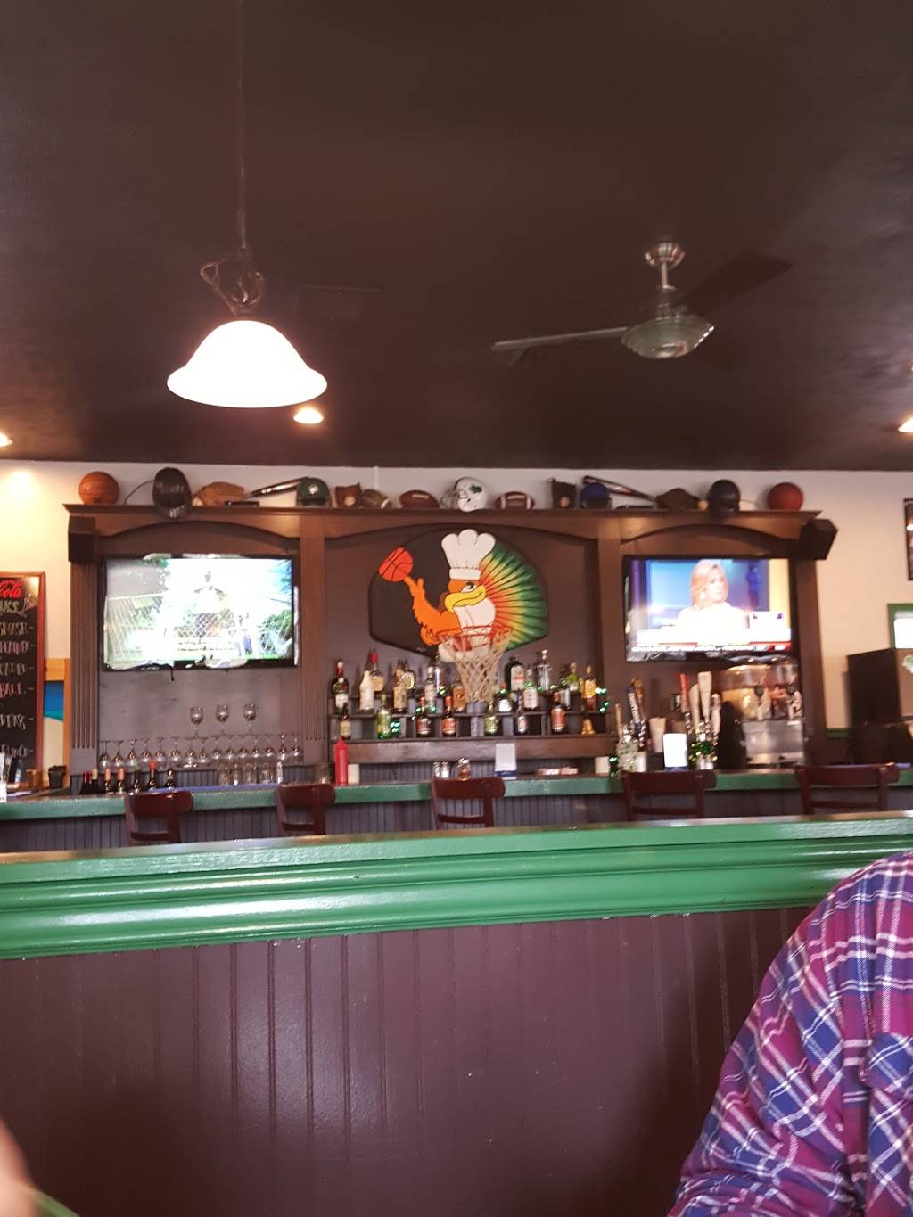 The Gobbler Grill | restaurant | 116 S Main St, Broadway, VA 22815, USA | 5409019799 OR +1 540-901-9799