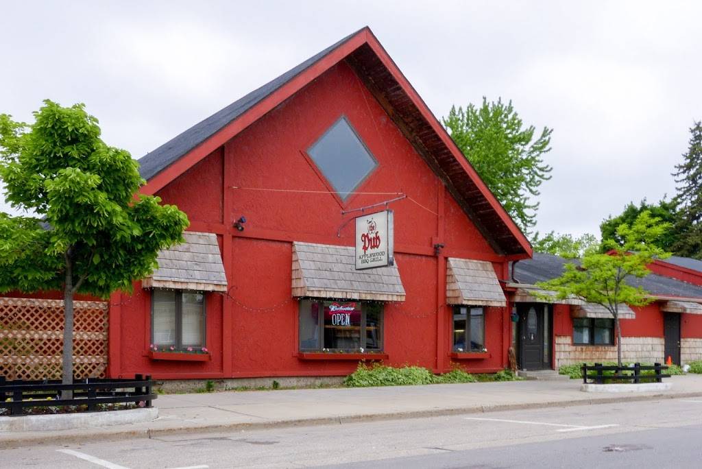 The Village Pub | restaurant | 235 W Main St, Winneconne, WI 54986, USA | 9205820155 OR +1 920-582-0155