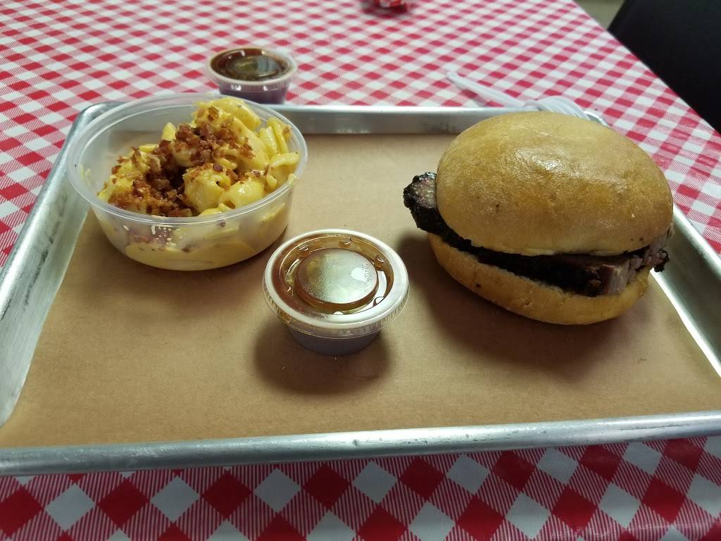 4-TS Bar-B-Q & Catering | restaurant | 205 W Broad St, Forney, TX 75126, USA | 9725523363 OR +1 972-552-3363