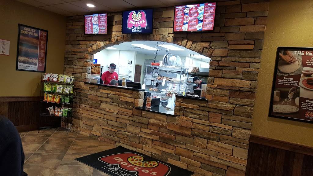 Marcos Pizza | meal delivery | 100 Patrick St Plaza, Charleston, WV 25312, USA | 3047699999 OR +1 304-769-9999