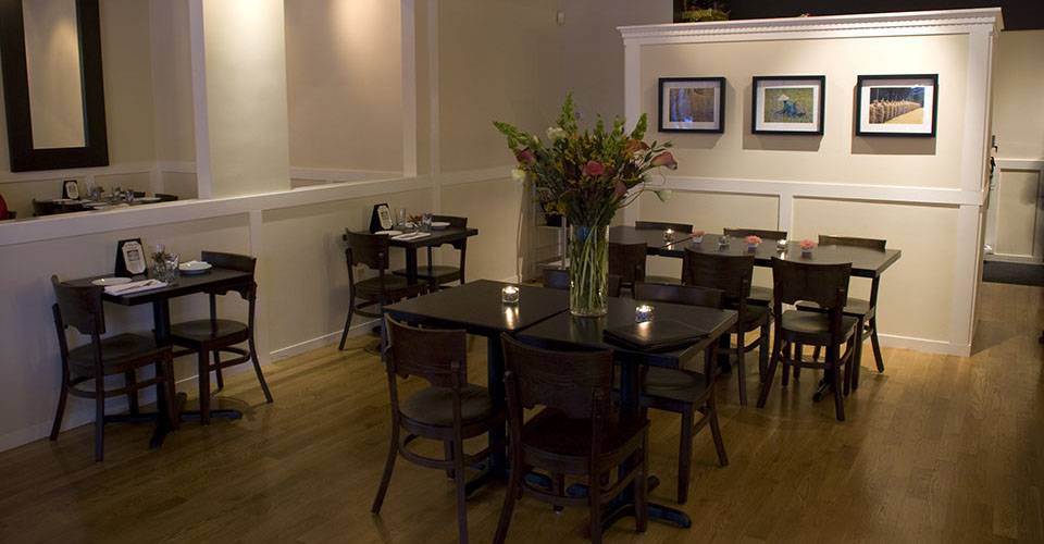 The Rice Barn | restaurant | 1037 Great Plain Ave, Needham, MA 02492, USA | 7814498300 OR +1 781-449-8300