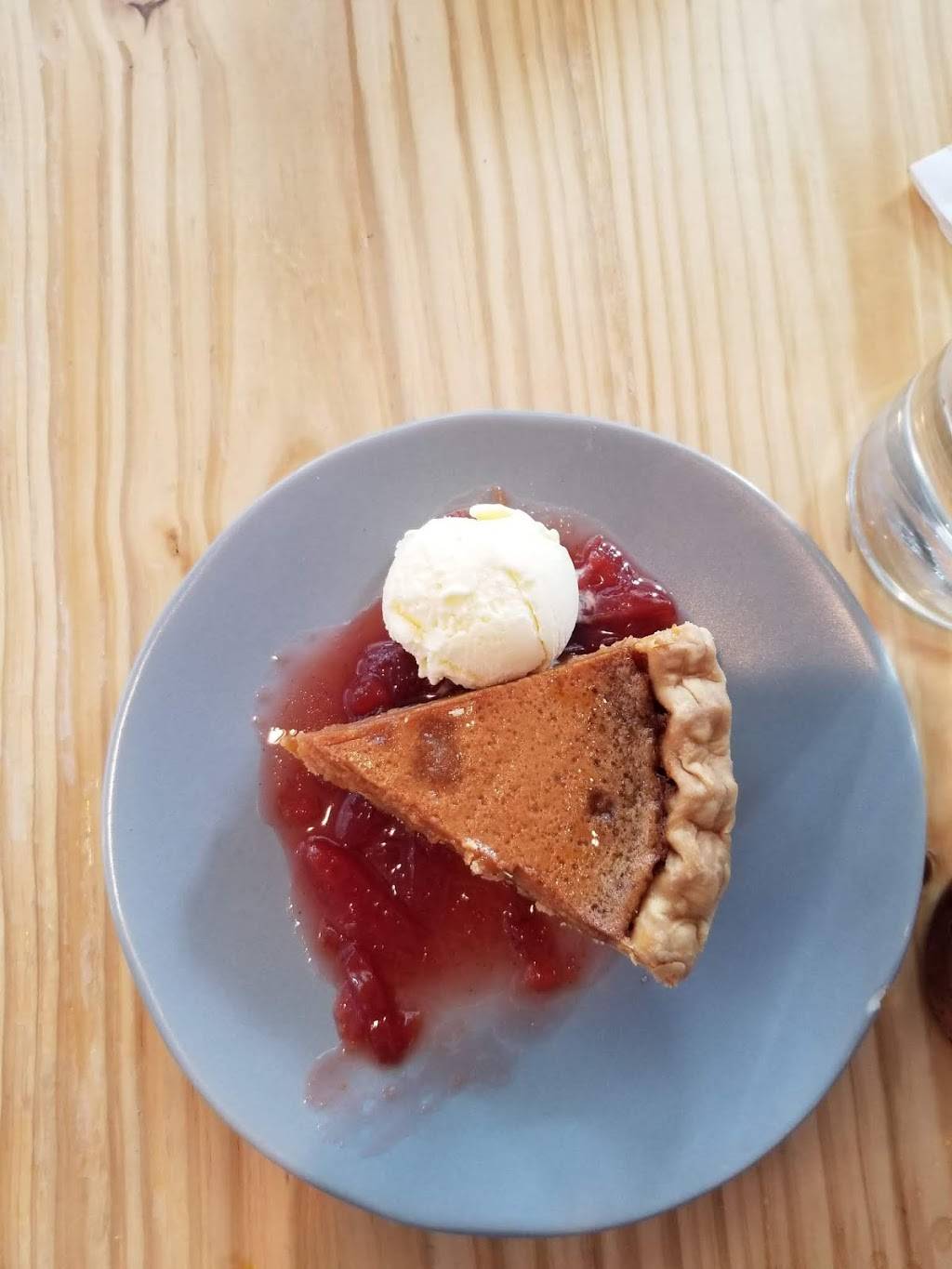 Hog & Hominy | restaurant | 707 W Brookhaven Cir, Memphis, TN 38117, USA | 9012077396 OR +1 901-207-7396