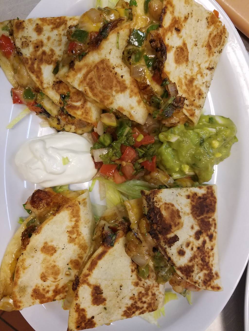 LaCeiba | restaurant | 817 Southern Ave SE, Oxon Hill, MD 20745, USA | 3014337208 OR +1 301-433-7208