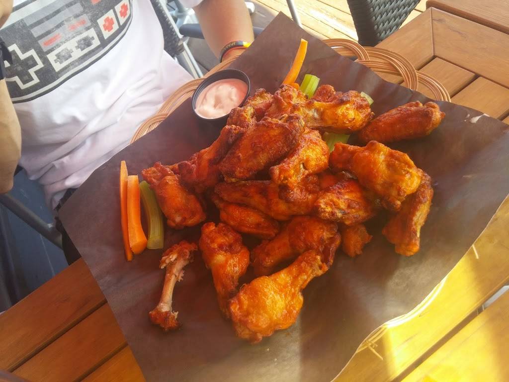 La Cage - Brasserie sportive | restaurant | 340 QC-117, Mont-Tremblant, QC J8E 2X3, Canada | 8194290009 OR +1 819-429-0009