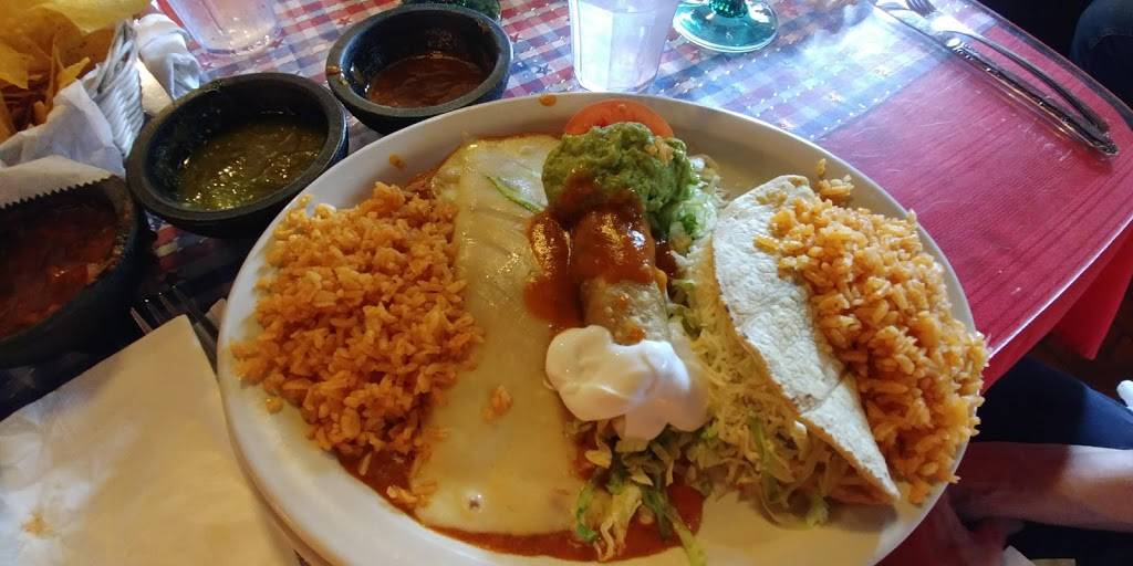 El Zarape | restaurant | 325 W Front St, Wheaton, IL 60187, USA | 6302601122 OR +1 630-260-1122