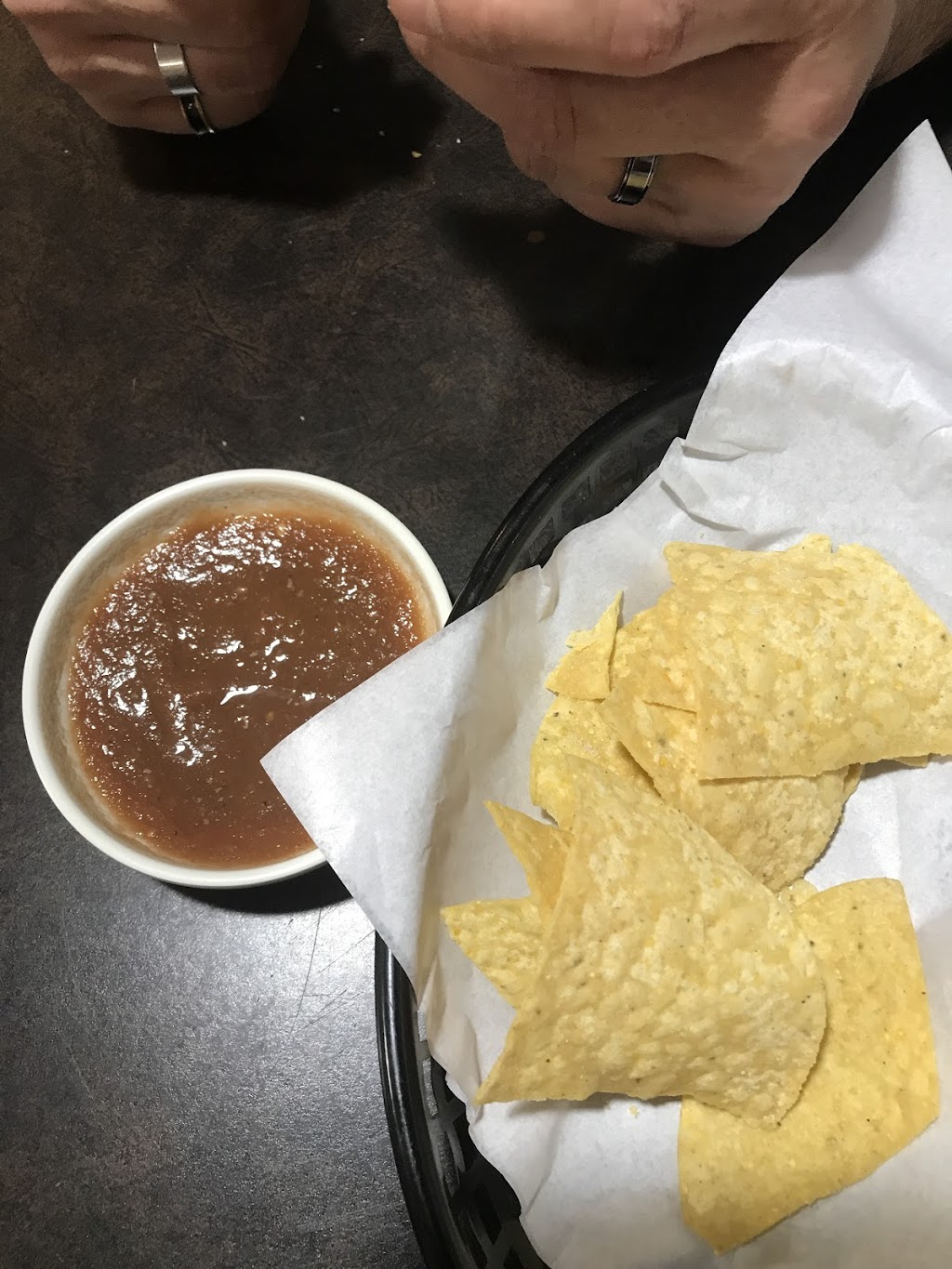 Arriba Mexican Restaurant | restaurant | 663 N 2nd Ave, Ajo, AZ 85321, USA | 5203875332 OR +1 520-387-5332