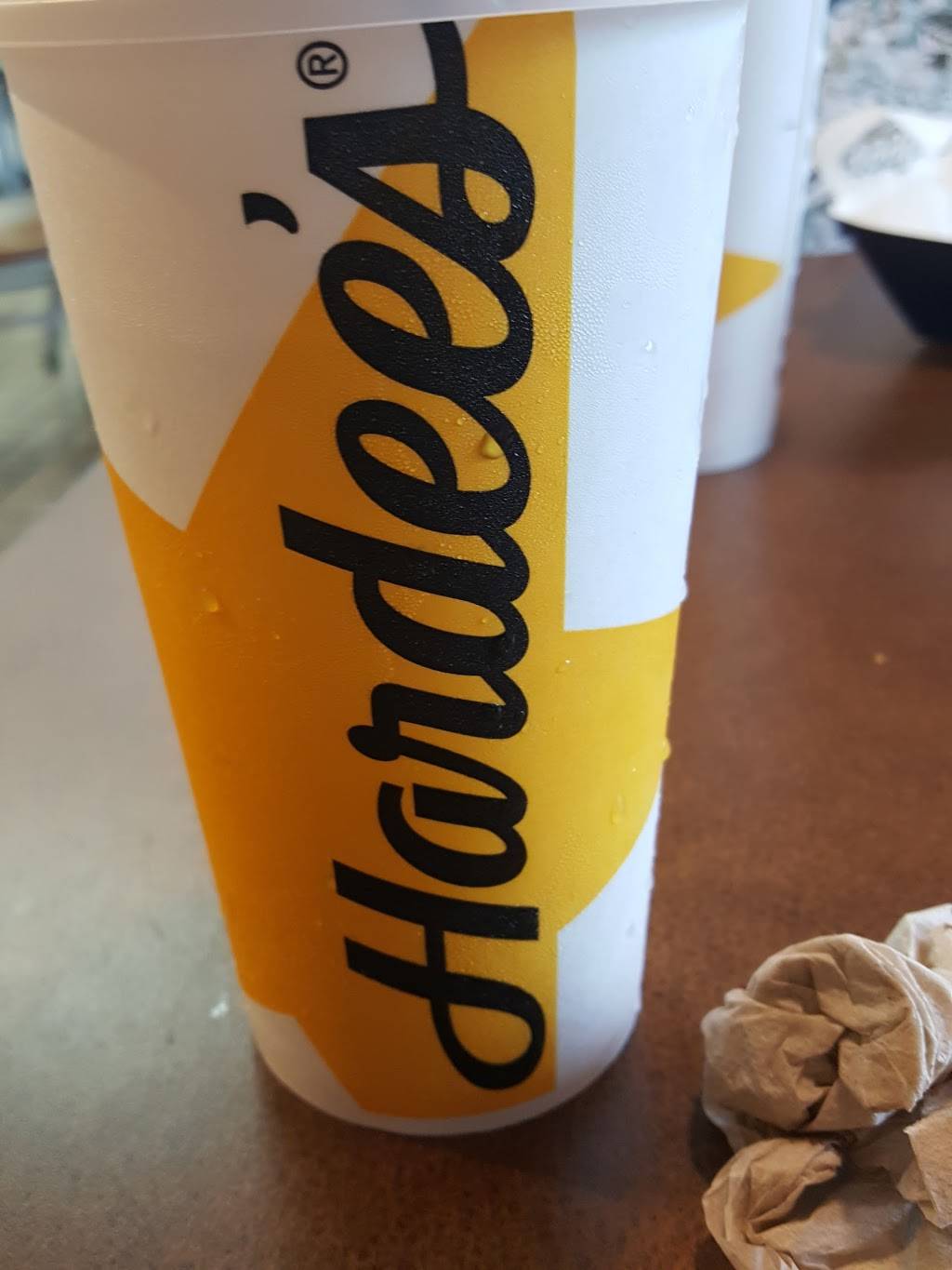 Hardees | restaurant | 1950 Lee Hwy, Bristol, VA 24201, USA | 2764662711 OR +1 276-466-2711