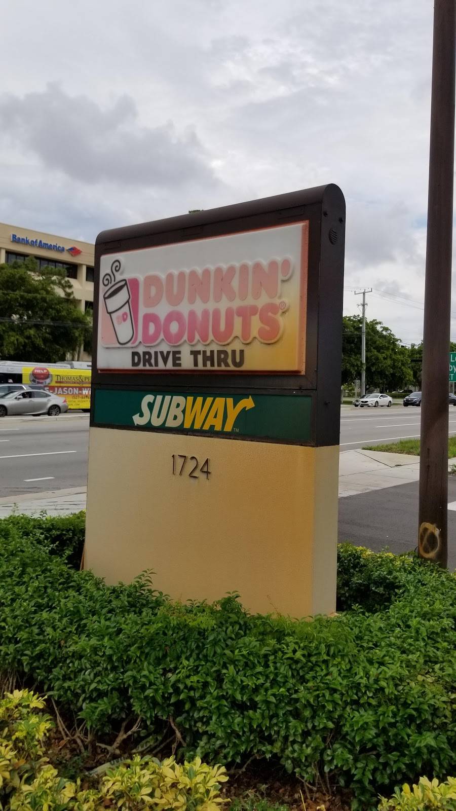 Subway | meal takeaway | 1724 W Hillsboro Blvd, Deerfield Beach, FL 33441, USA | 9544205153 OR +1 954-420-5153