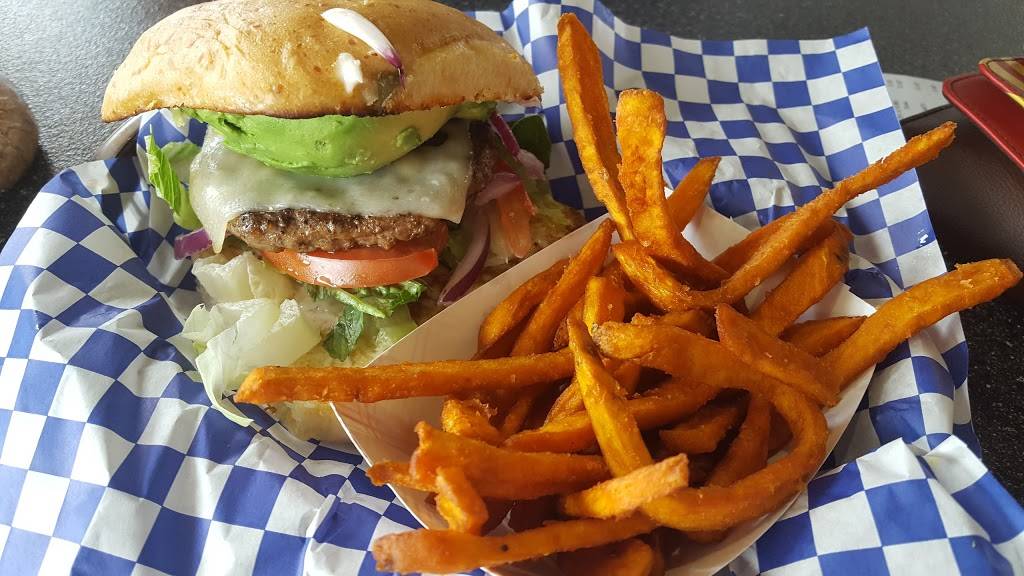DaddiOs Burger | restaurant | 4230 Calder Ave, Beaumont, TX 77706, USA | 4098981977 OR +1 409-898-1977