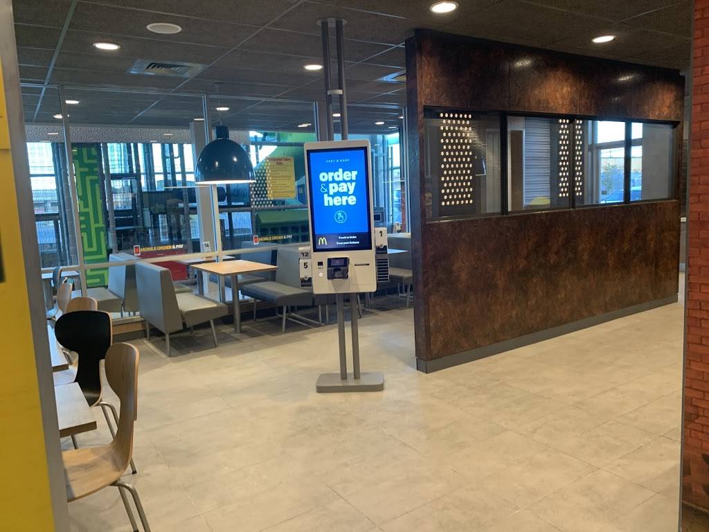 McDonalds | cafe | 1715 St Mary St, Thibodaux, LA 70301, USA | 9854465500 OR +1 985-446-5500