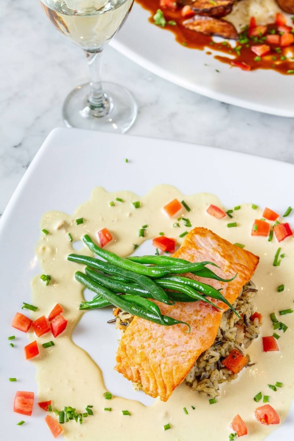 Table 7 | restaurant | 214 Jericho Turnpike, New Hyde Park, NY 11040, USA | 5165024224 OR +1 516-502-4224