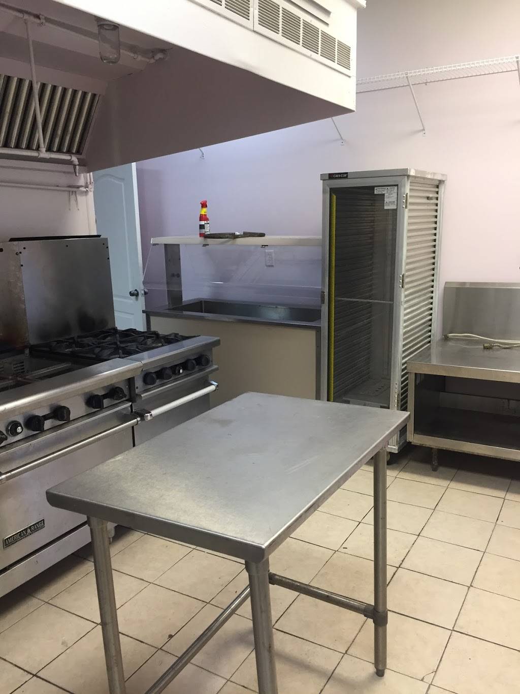 Vio’s Creole Cuisine | restaurant | 8132 Lem Turner Rd, Jacksonville, FL 32208, USA | 9045028620 OR +1 904-502-8620