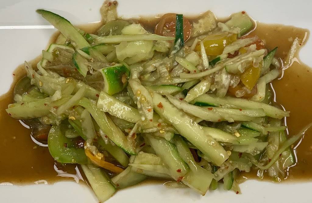 Cafe Khao Neow | restaurant | 1830 E Parks Hwy a131, Wasilla, AK 99654, USA | 9073765426 OR +1 907-376-5426