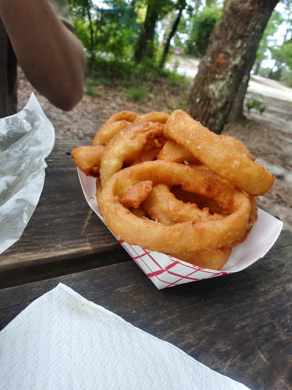 The Ginnie Deli | restaurant | 7300 Ginne Springs Rd, High Springs, FL 32643, USA | 3864542831 OR +1 386-454-2831