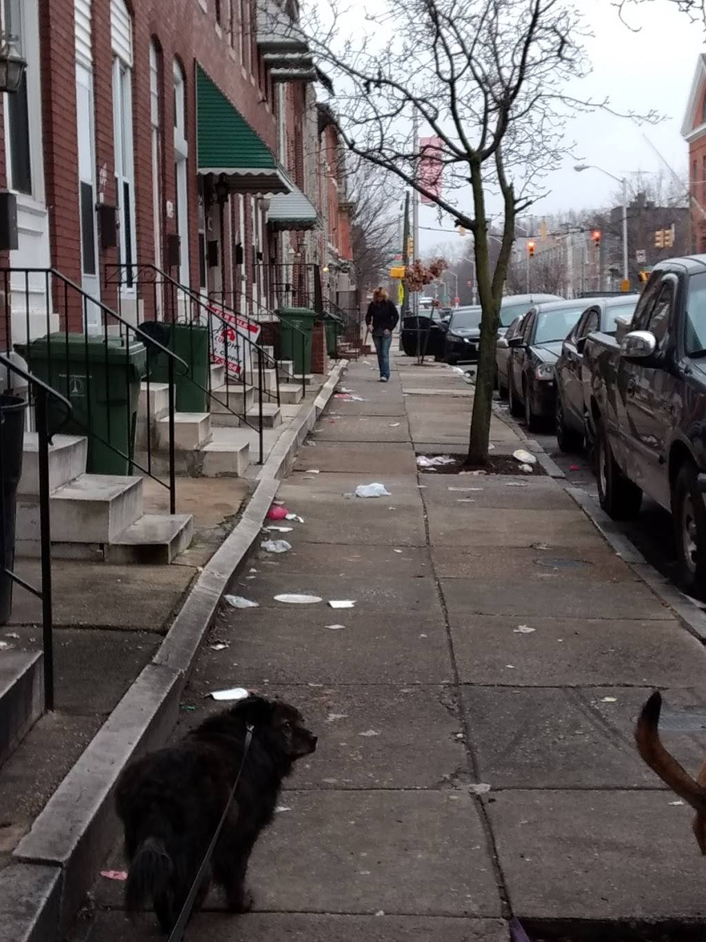 Chris Liquor & Grill | restaurant | 1273 Washington Blvd, Baltimore, MD 21230, USA | 4108372959 OR +1 410-837-2959