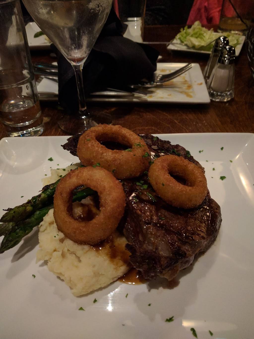 Tombo Grille | restaurant | 4517 Forest Dr, Columbia, SC 29206, USA | 8037829665 OR +1 803-782-9665