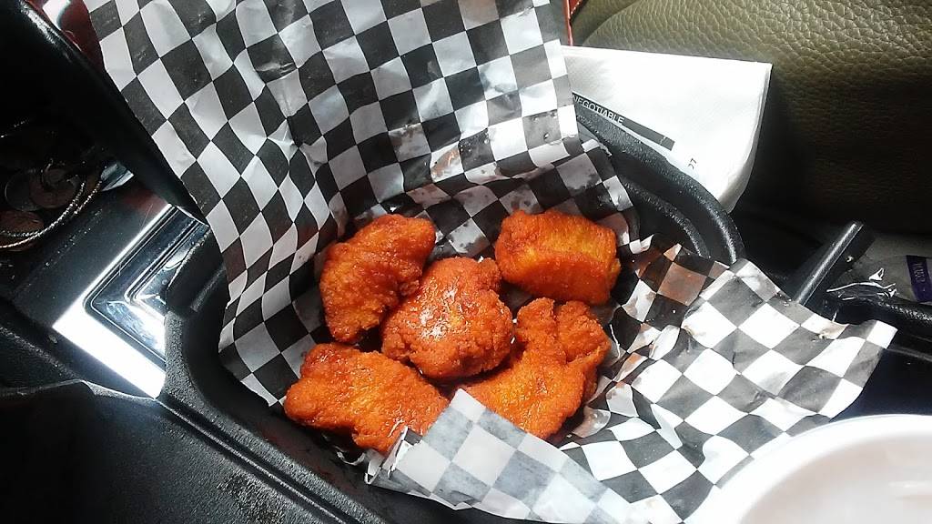 Mazzios Pizza | meal delivery | 1115 S Garnett Rd, Tulsa, OK 74128, USA | 9186644444 OR +1 918-664-4444