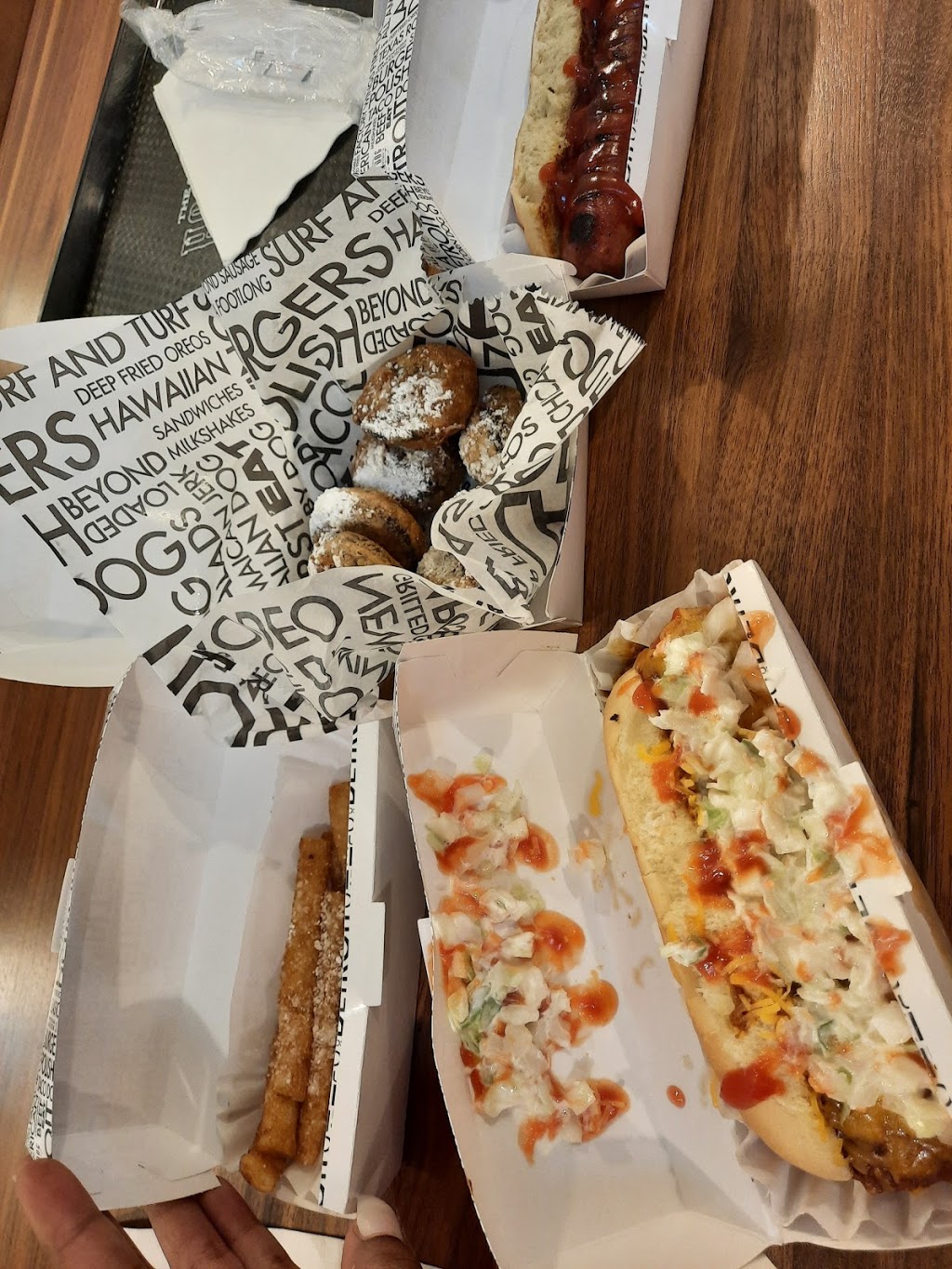 The Original Hot Dog Factory | restaurant | 5600 Milgen Rd, Columbus, GA 31907, USA | 7062219603 OR +1 706-221-9603