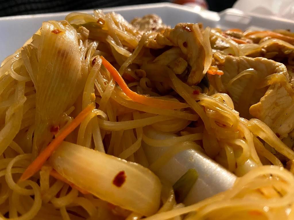 Viet-Thai Taste | restaurant | 208 S 2nd Ave W, Newton, IA 50208, USA | 6417923912 OR +1 641-792-3912