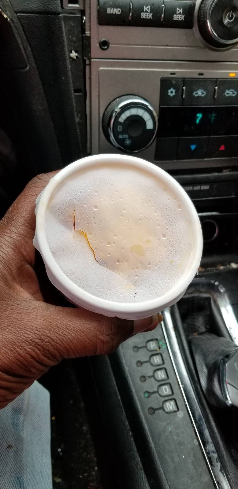 Churchs Chicken | restaurant | 4360 Elvis Presley Blvd, Memphis, TN 38116, USA | 9013483031 OR +1 901-348-3031