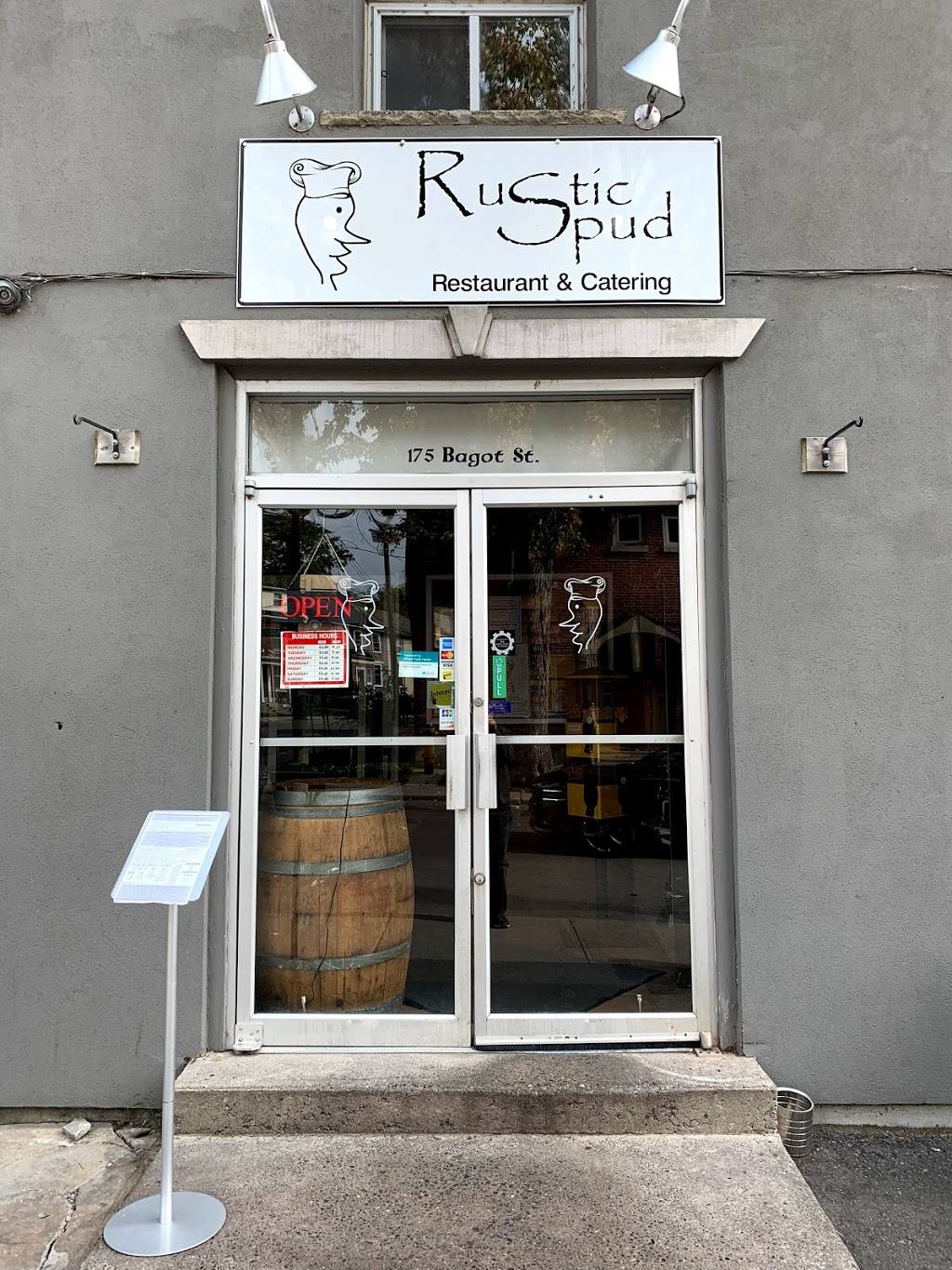 The Rustic Spud Restaurant & Catering | restaurant | 175 Bagot St, Kingston, ON K7L 3E8, Canada | 6135446969 OR +1 613-544-6969