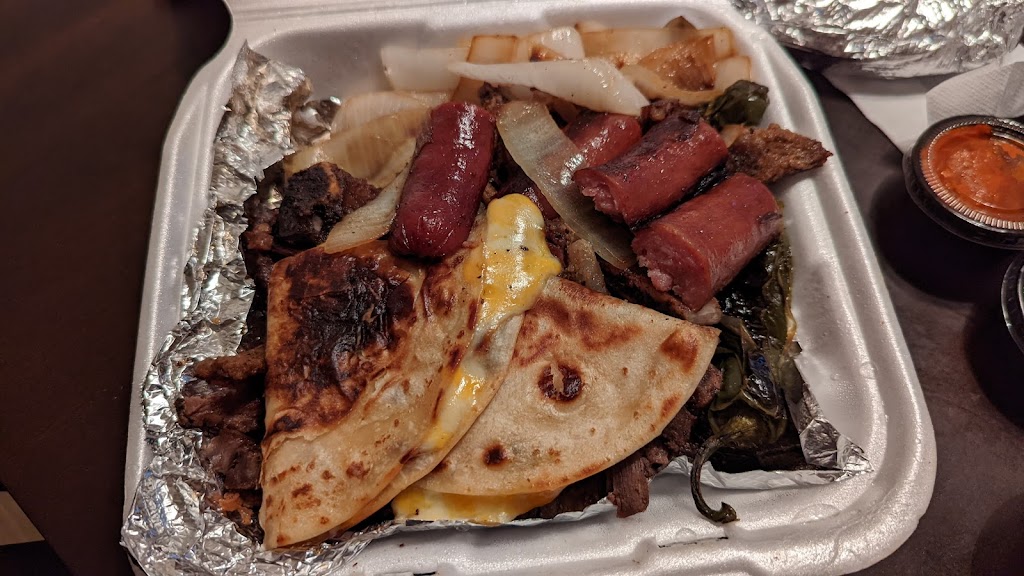 Suarez Restaurant 359 | restaurant | 5908 TX-359, Laredo, TX 78043, USA | 9564624012 OR +1 956-462-4012