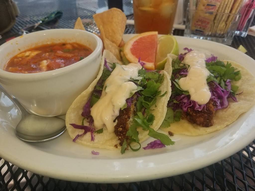 Franciscos Restaurant | restaurant | 201 Earl Garrett St, Kerrville, TX 78028, USA | 8302572995 OR +1 830-257-2995