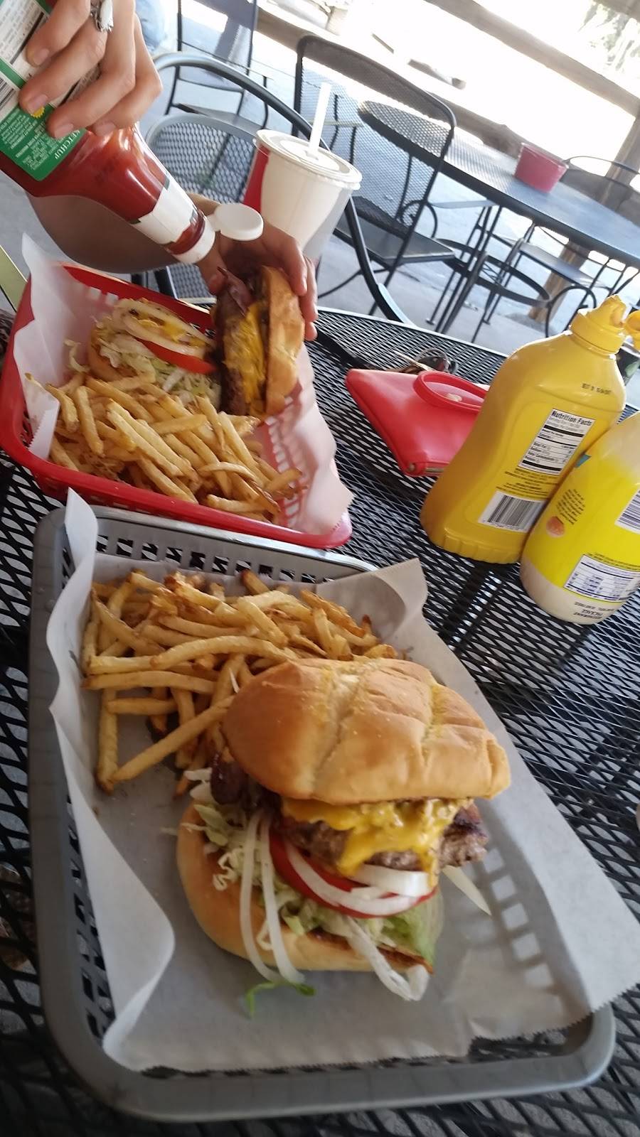 Scooters Café | restaurant | 11975 CA-70, Oroville, CA 95965, USA | 5305344644 OR +1 530-534-4644