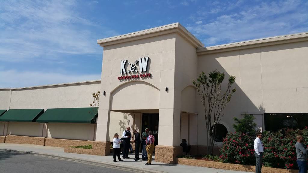 K&W Carolina Kitchen | restaurant | 1758 Owen Dr, Fayetteville, NC 28304, USA | 9103231485 OR +1 910-323-1485