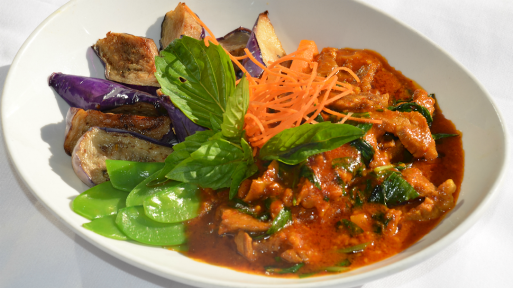 Lucky Corner Vietnamese Cuisine at Westview | restaurant | 5100 Buckeystown Pike Suite 174, Frederick, MD 21704, USA | 3013605913 OR +1 301-360-5913