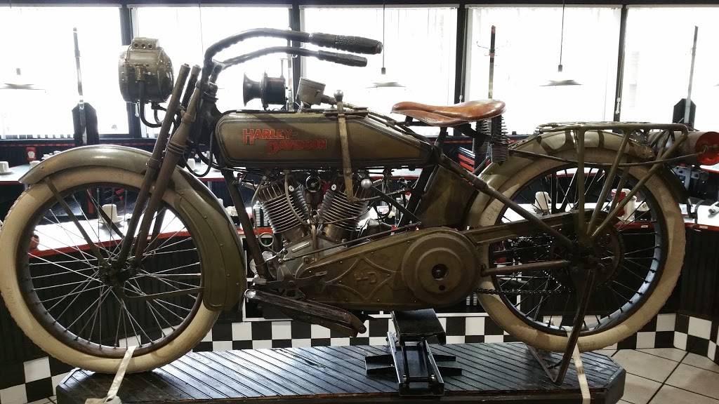 Johnny Pamcakes 2 | restaurant | 7125 Harrison Ave # B, Rockford, IL 61112, USA | 8153327200 OR +1 815-332-7200