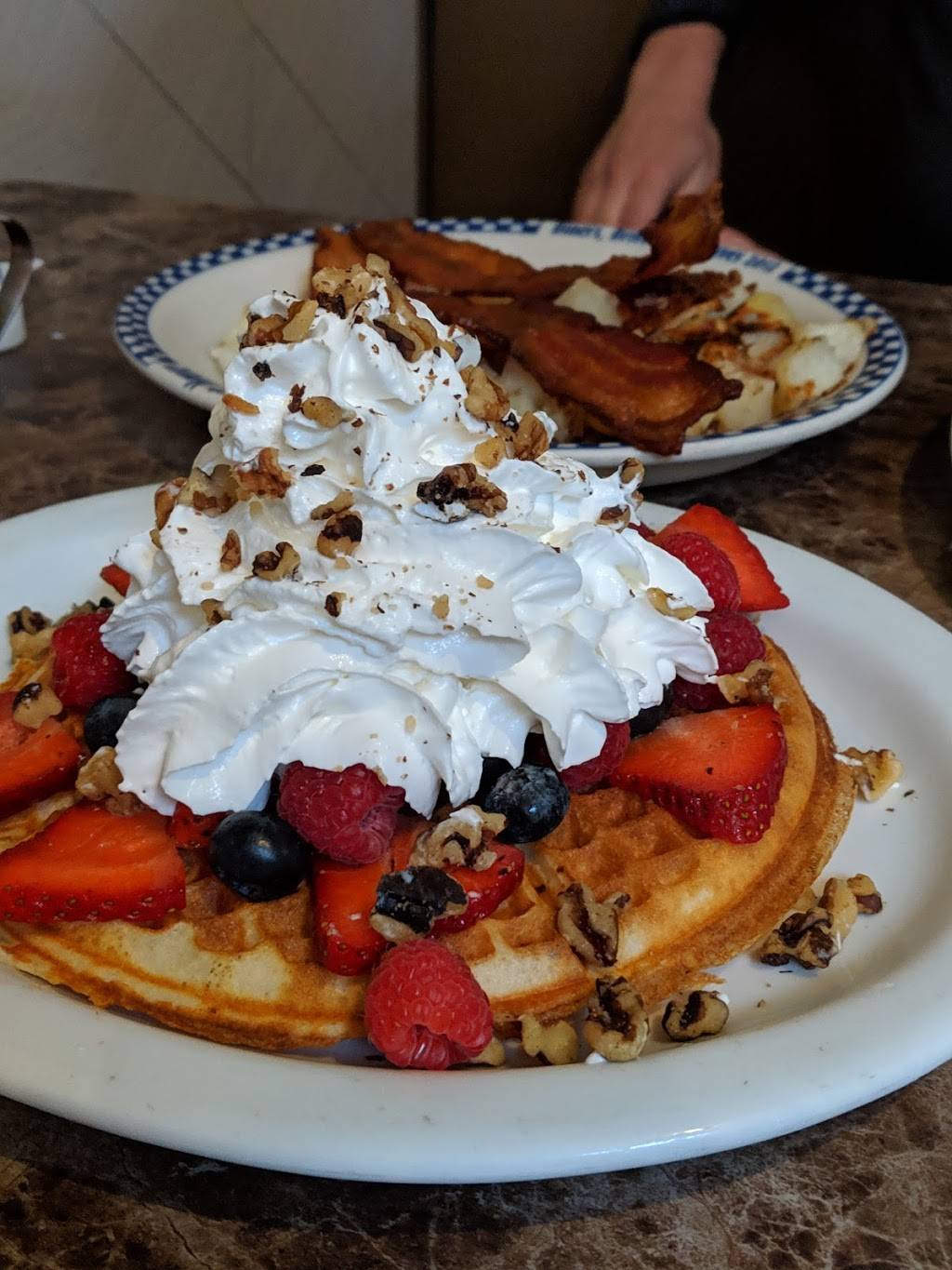 Petes Breakfast House | restaurant | 2055 E Main St, Ventura, CA 93001, USA | 8056481130 OR +1 805-648-1130