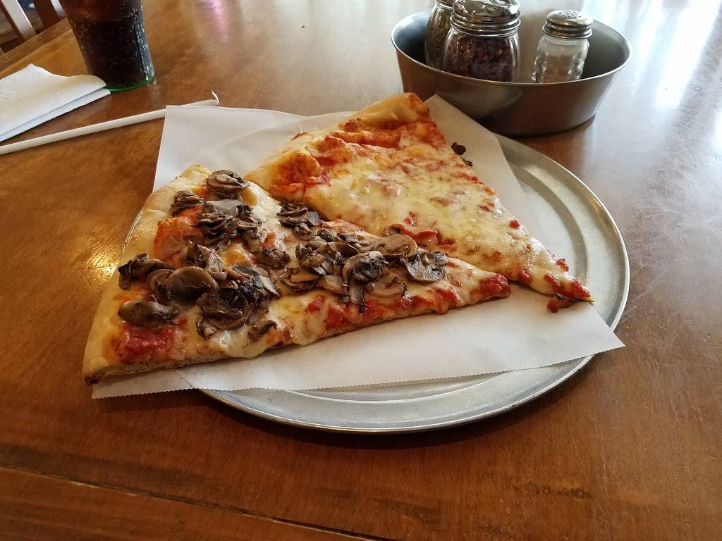 Fini’s Pizzeria | restaurant | 1032 Old Peachtree Rd NW, Lawrenceville, GA 30043, USA | 6782053872 OR +1 678-205-3872