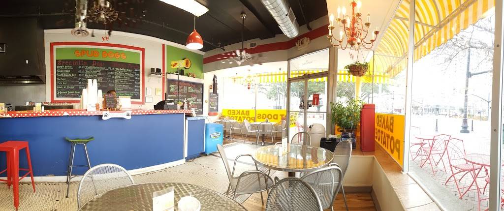 Spud Dogs | restaurant | 490 Cherry St, Macon, GA 31201, USA | 4786214848 OR +1 478-621-4848