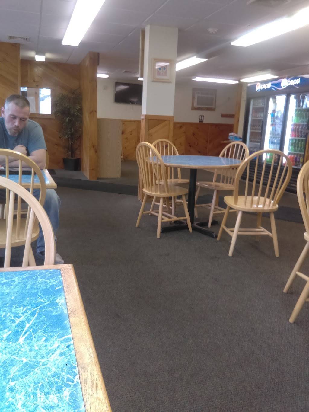 Pizza Pirate | restaurant | 134 N Main St, Middleborough, MA 02346, USA | 5089465208 OR +1 508-946-5208