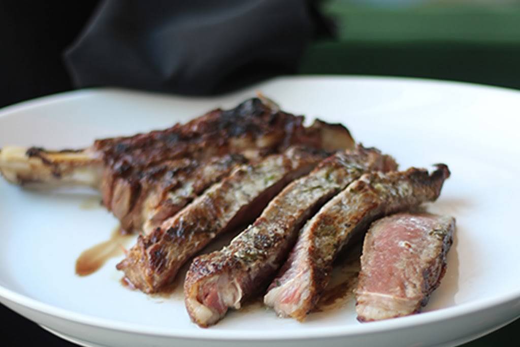 Stock Hill | restaurant | 4800 Main St ste g-001, Kansas City, MO 64112, USA | 8168958400 OR +1 816-895-8400