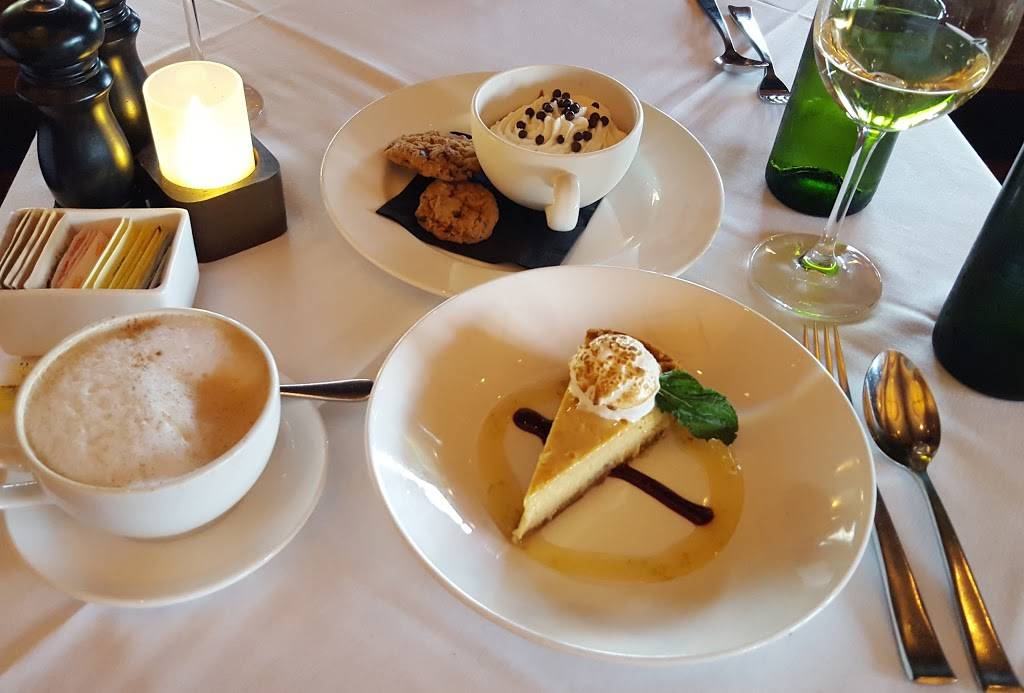 TRIO Grill | restaurant | 8100 Lee Hwy, Falls Church, VA 22042, USA | 7039929200 OR +1 703-992-9200