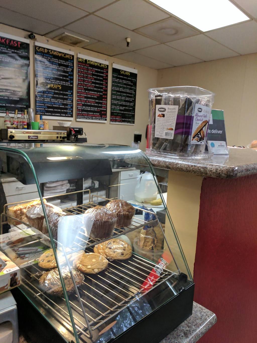 Mayhew Deli & Catering | restaurant | 9333 Tech Center Dr, Sacramento, CA 95826, USA | 9163686673 OR +1 916-368-6673