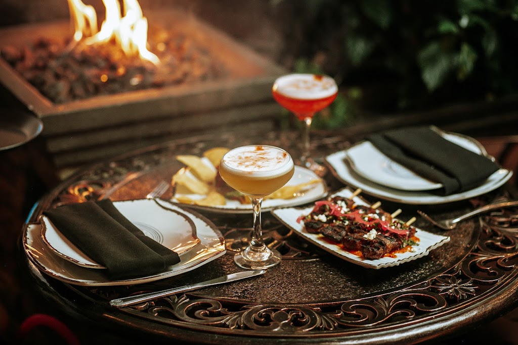 G Lounge LA - Hookah | Restaurant | Bar | restaurant | 1109 N Brand Blvd, Glendale, CA 91202, USA | 7477777577 OR +1 747-777-7577