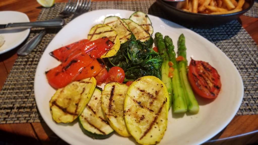 McCormick & Schmicks Seafood & Steaks | restaurant | 791 Town and Country Blvd, Houston, TX 77024, USA | 7134653685 OR +1 713-465-3685