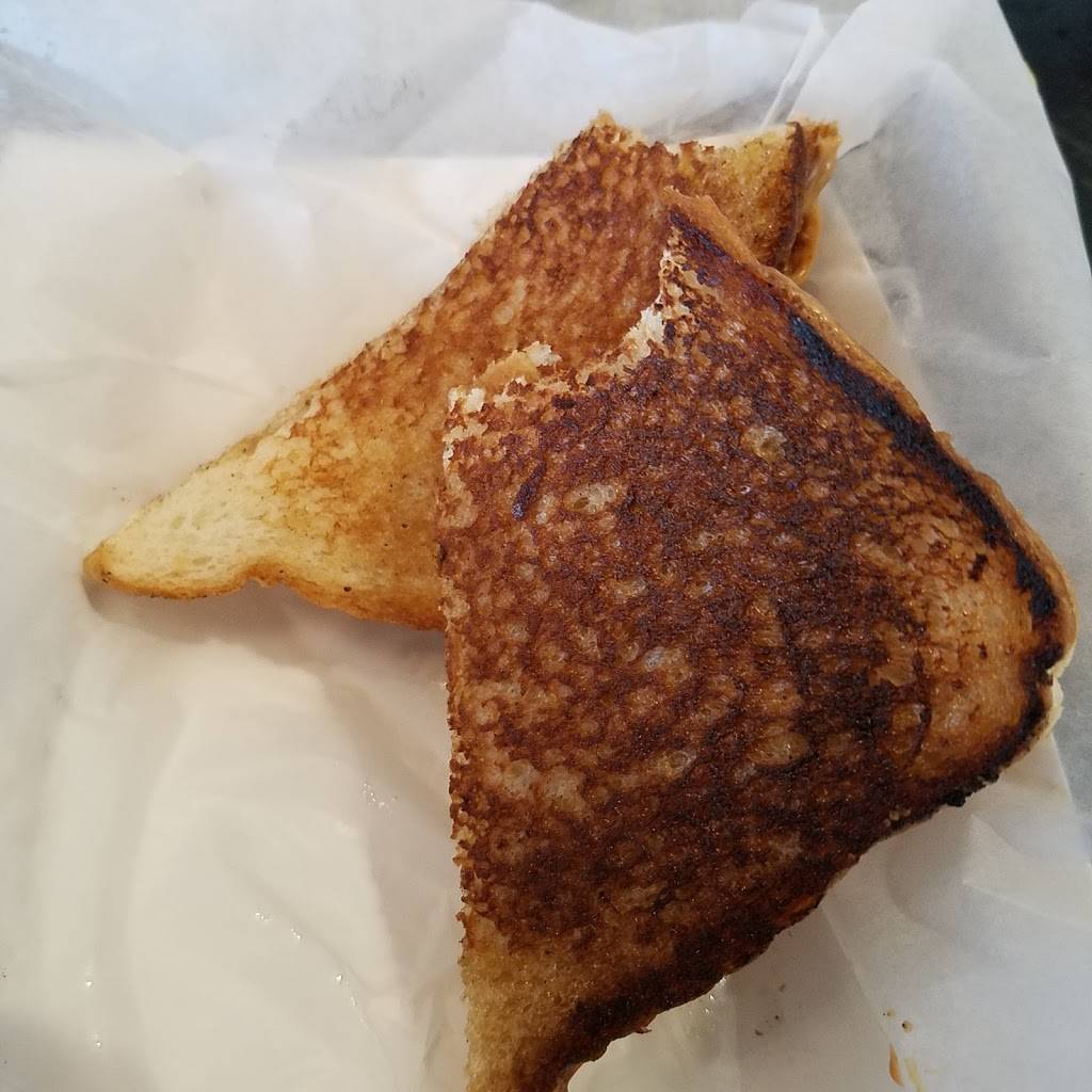 Gladys Diner | restaurant | 3717 Elvis Presley Blvd, Memphis, TN 38116, USA | 9013323322 OR +1 901-332-3322