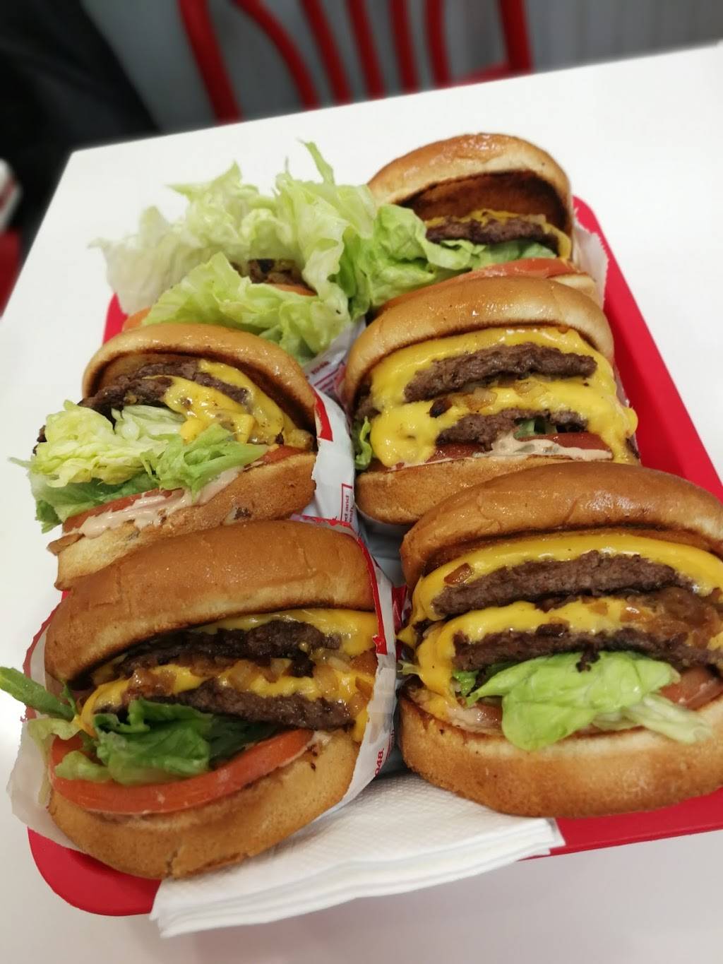 In-N-Out Burger | restaurant | 4310 E Ontario Mills Pkwy., Ontario, CA 91764, USA | 8007861000 OR +1 800-786-1000