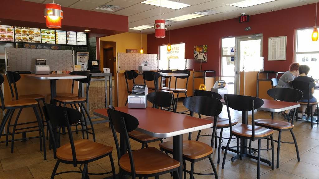 Jack in the Box | restaurant | 27608 Clinton Keith Rd, Murrieta, CA 92562, USA | 9512440439 OR +1 951-244-0439